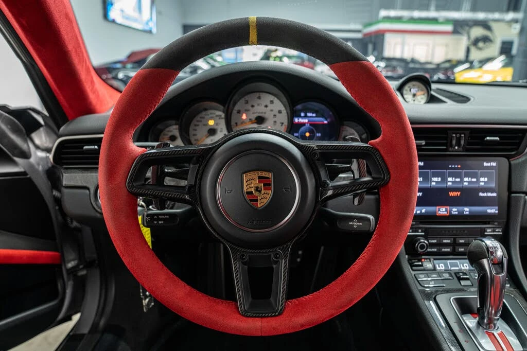 2018 Porsche 991 GT2 RS - Image 14 of 31