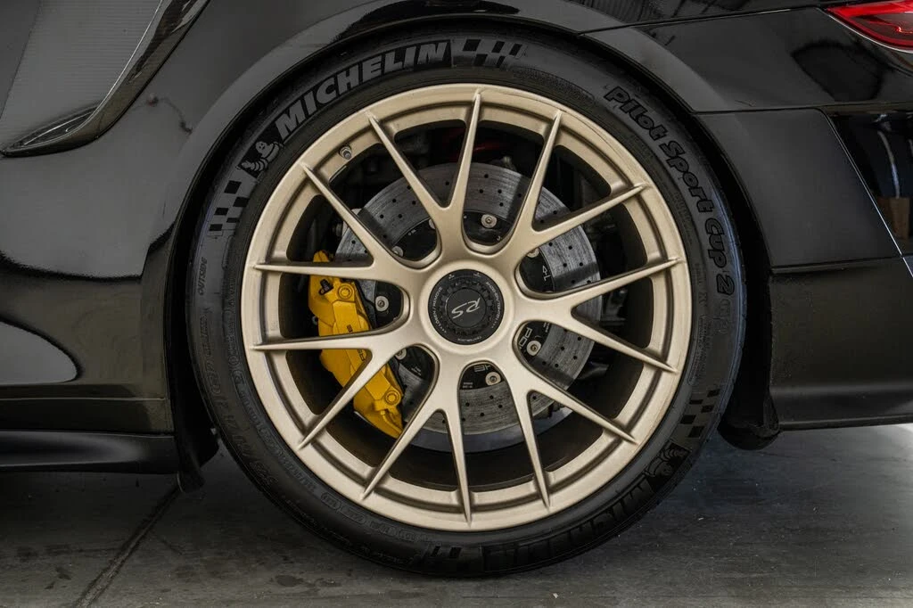 2018 Porsche 991 GT2 RS - Image 10 of 31