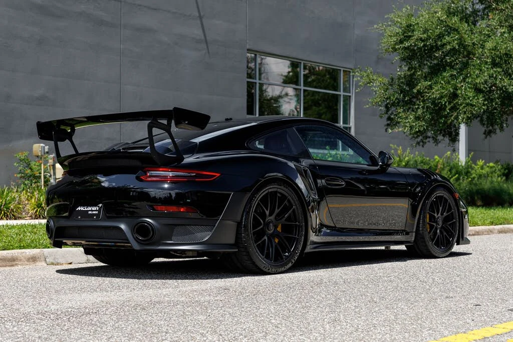 2018 Porsche 991 GT2 RS - Image 9 of 31