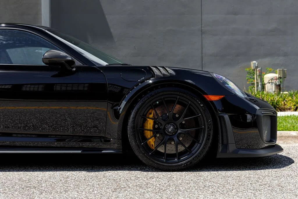 2018 Porsche 991 GT2 RS - Image 19 of 31