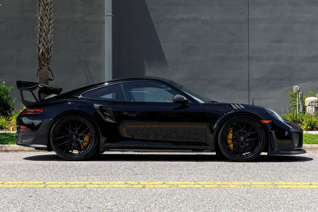 2018 Porsche 991 GT2 RS - Image 7 of 31