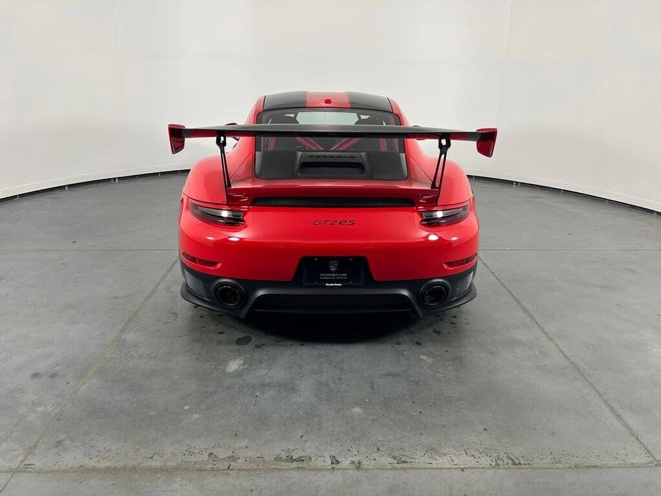 2018 Porsche 991 GT2 RS - Image 6 of 31