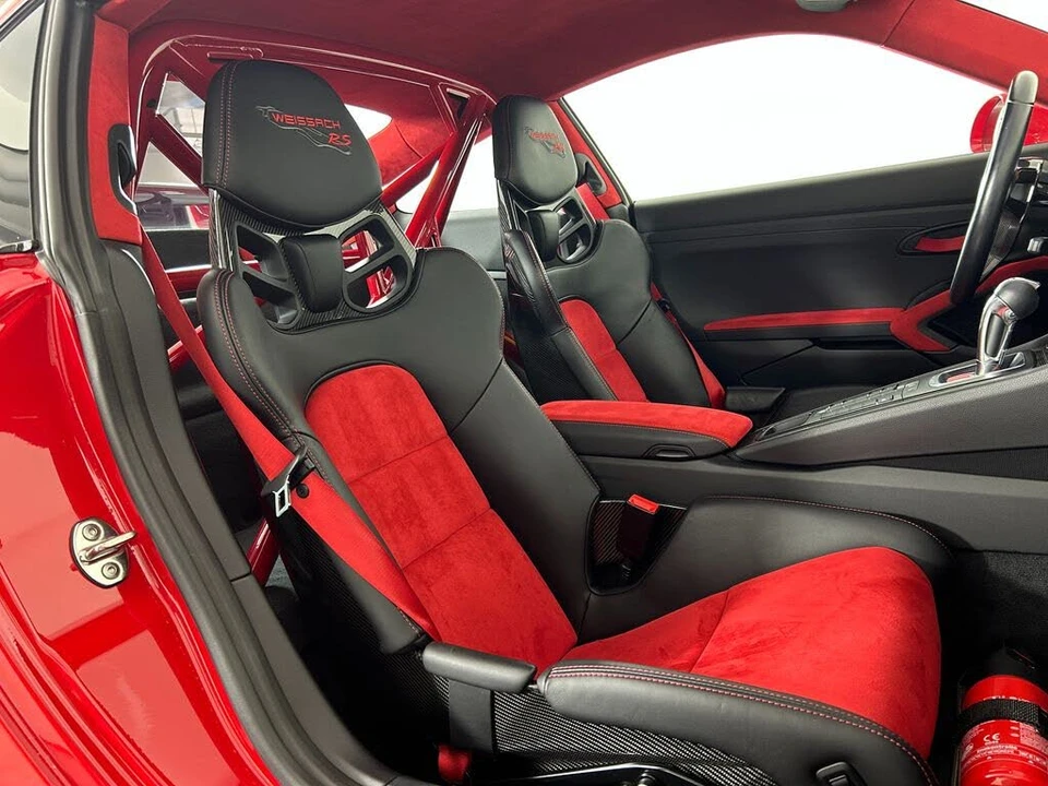2018 Porsche 991 GT2 RS - Image 24 of 31