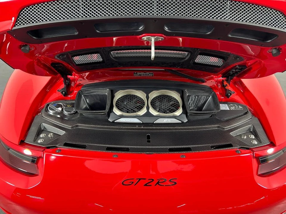 2018 Porsche 991 GT2 RS - Image 29 of 31