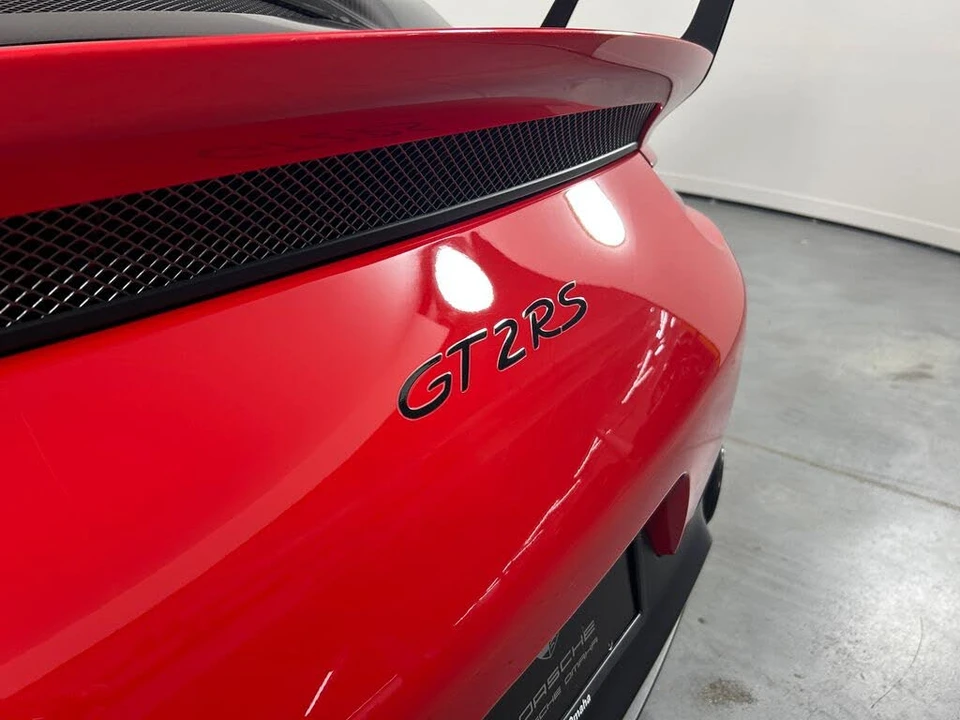 2018 Porsche 991 GT2 RS - Image 12 of 31