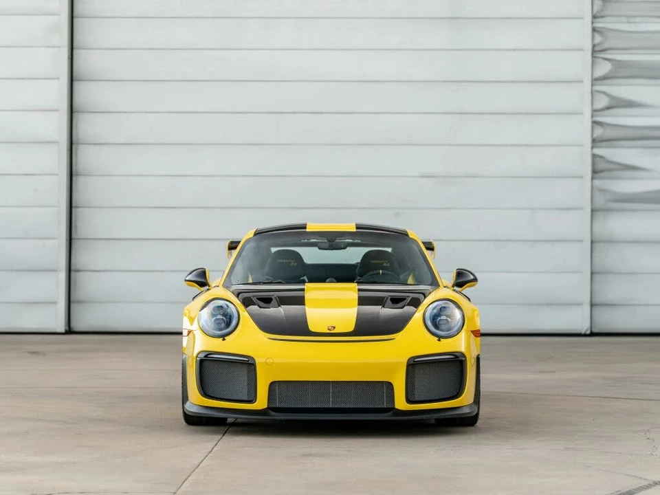 2018 Porsche 991 GT2 RS - Image 3 of 31