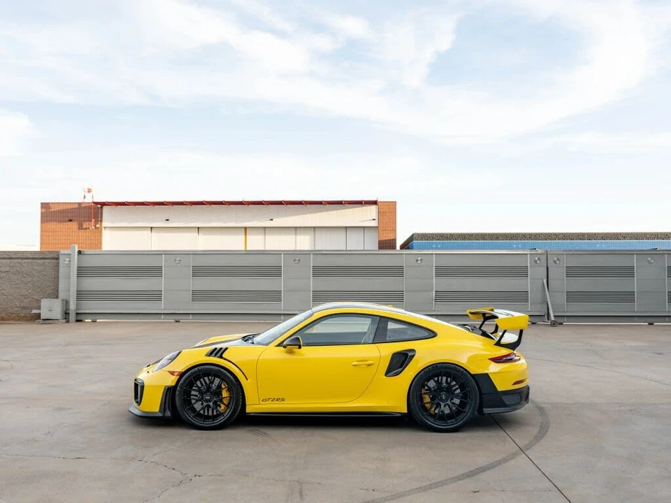 2018 Porsche 991 GT2 RS - Image 23 of 31
