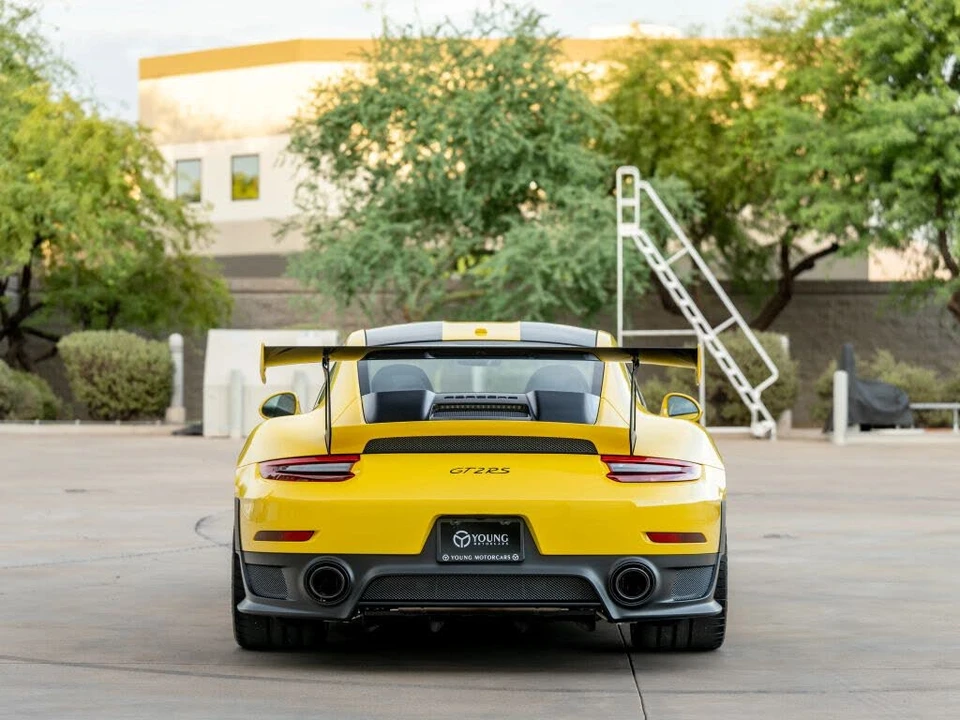 2018 Porsche 991 GT2 RS - Image 7 of 31