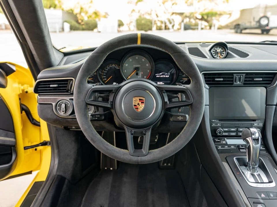 2018 Porsche 991 GT2 RS - Image 16 of 31