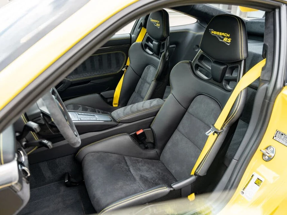 2018 Porsche 991 GT2 RS - Image 12 of 31