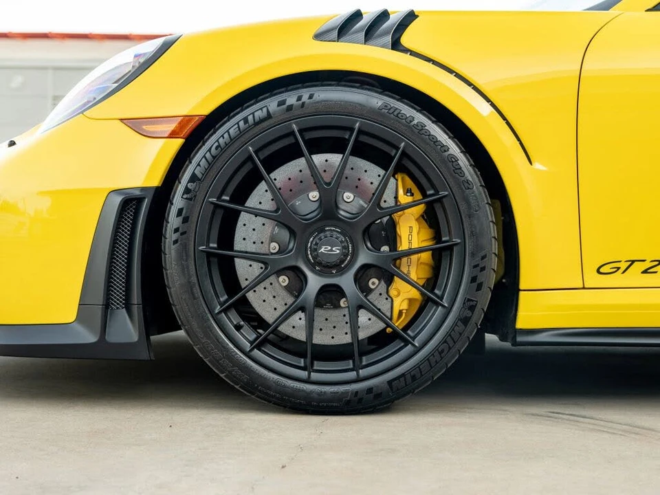 2018 Porsche 991 GT2 RS - Image 28 of 31