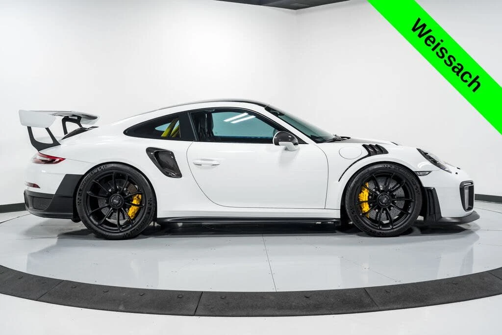 2018 Porsche 991 GT2 RS - Image 2 of 31
