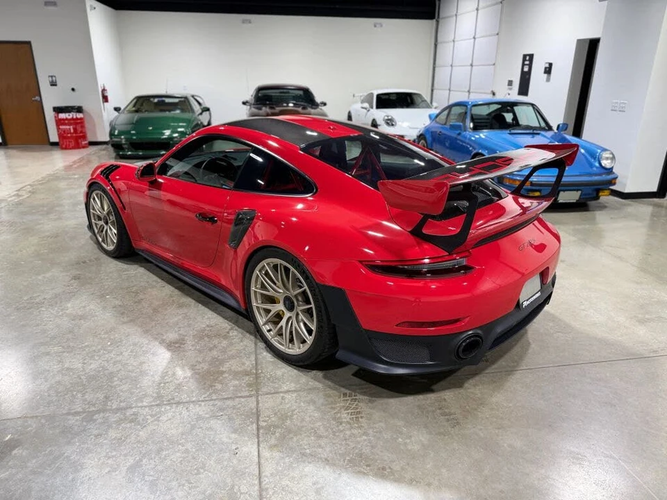 2018 Porsche 991 GT2 RS - Image 9 of 31