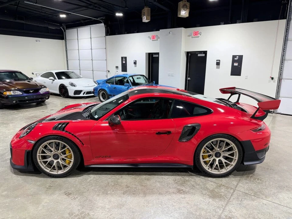 2018 Porsche 991 GT2 RS - Image 12 of 31