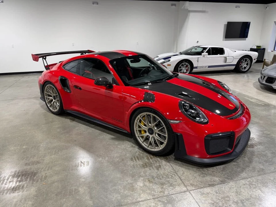 2018 Porsche 991 GT2 RS - Image 15 of 31