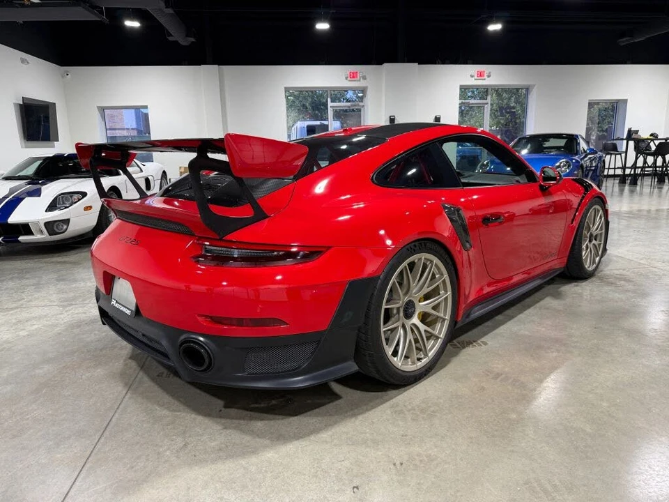 2018 Porsche 991 GT2 RS - Image 18 of 31