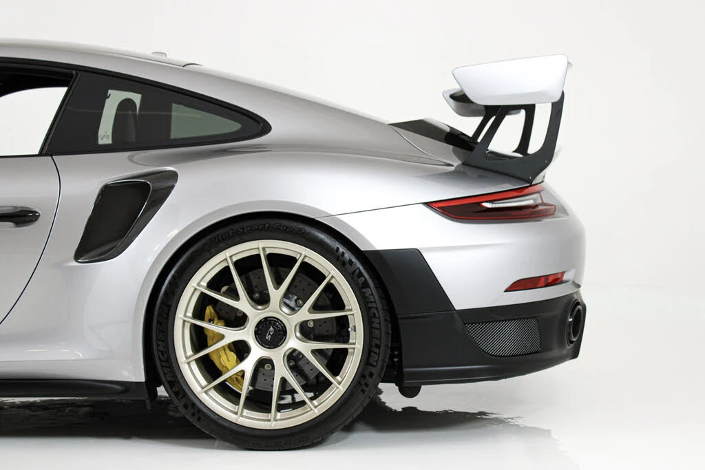 2018 Porsche 991 GT2 RS - Image 4 of 31