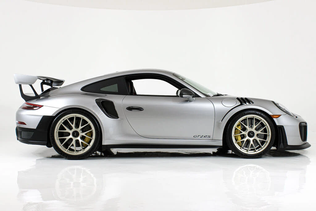 2018 Porsche 991 GT2 RS - Image 8 of 31