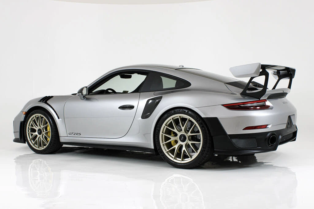 2018 Porsche 991 GT2 RS - Image 5 of 31