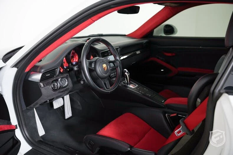 2018 Porsche 991 GT2 RS - Image 14 of 31