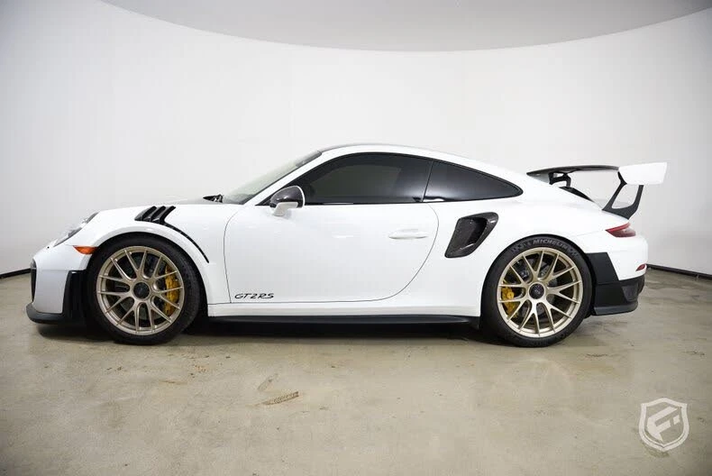 2018 Porsche 991 GT2 RS - Image 6 of 31
