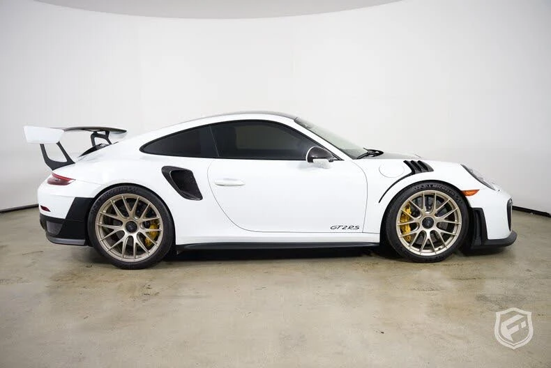 2018 Porsche 991 GT2 RS - Image 10 of 31