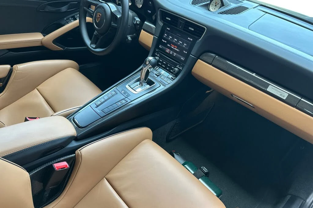 2018 Porsche 991 GT2 RS - Image 16 of 31