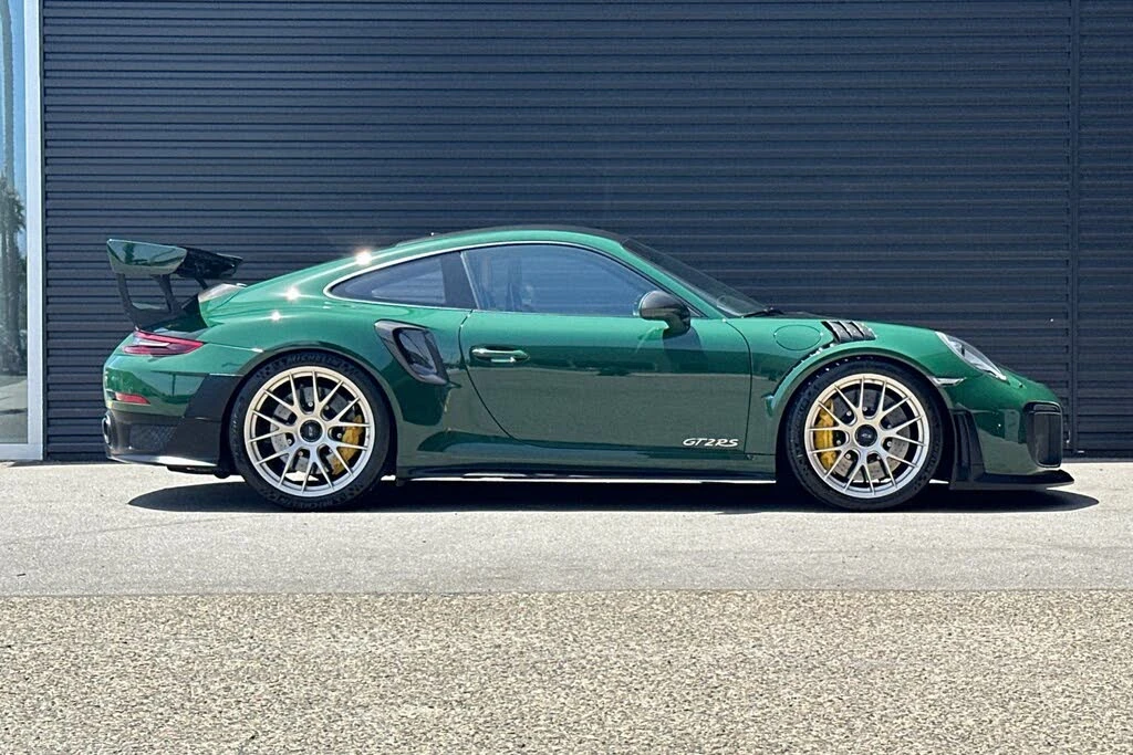 2018 Porsche 991 GT2 RS - Image 9 of 31
