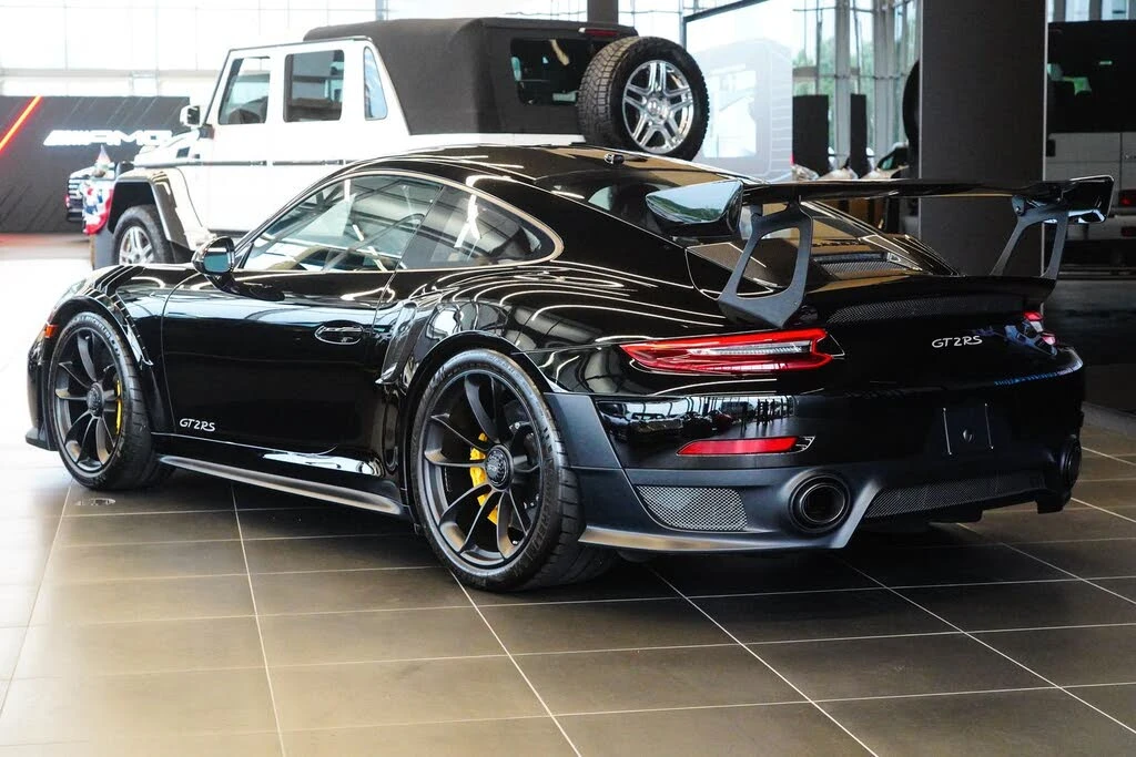 2018 Porsche 991 GT2 RS - Image 4 of 31