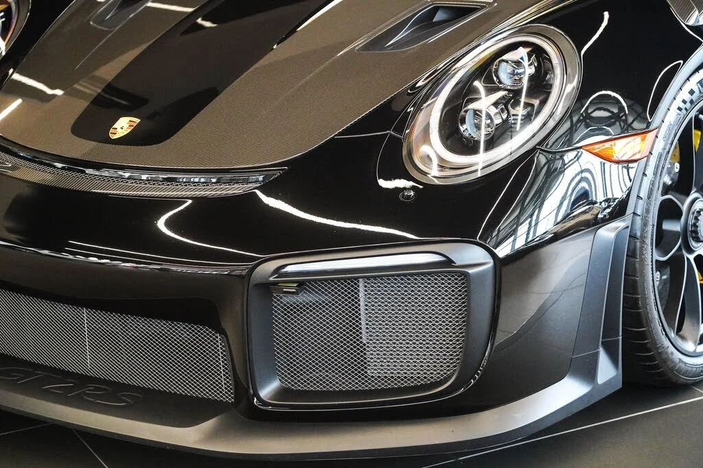 2018 Porsche 991 GT2 RS - Image 6 of 31