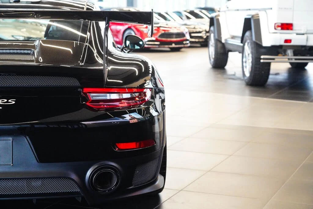2018 Porsche 991 GT2 RS - Image 13 of 31