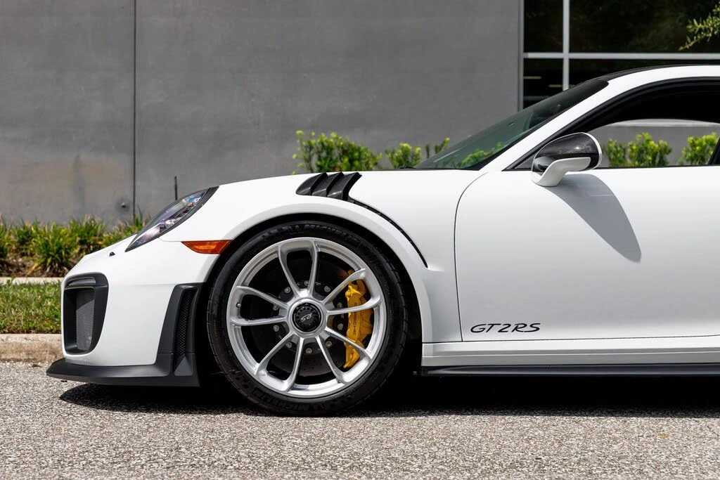 2018 Porsche 991 GT2 RS - Image 29 of 31