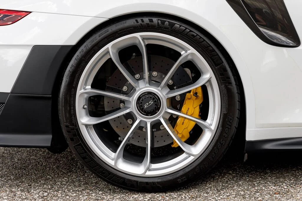 2018 Porsche 991 GT2 RS - Image 6 of 31