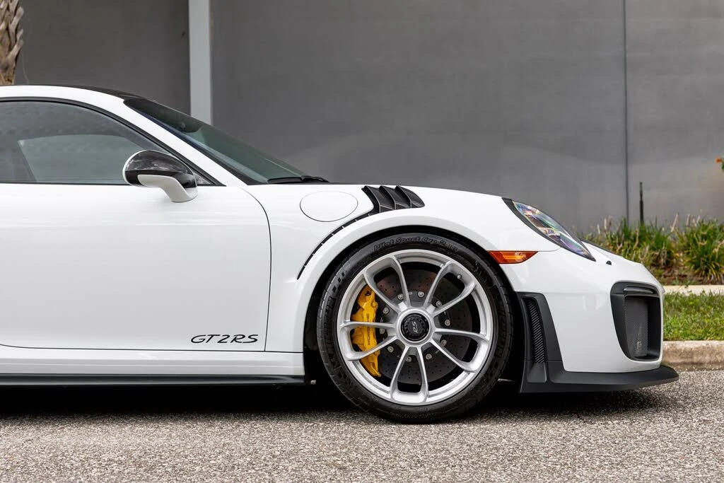 2018 Porsche 991 GT2 RS - Image 9 of 31