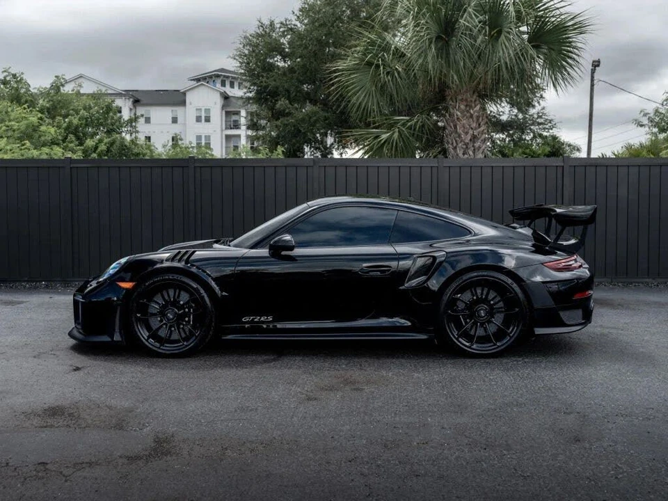 2018 Porsche 991 GT2 RS - Image 7 of 31