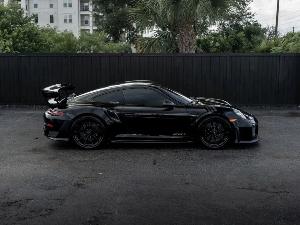 2018 Porsche 991 GT2 RS - Image 26 of 31