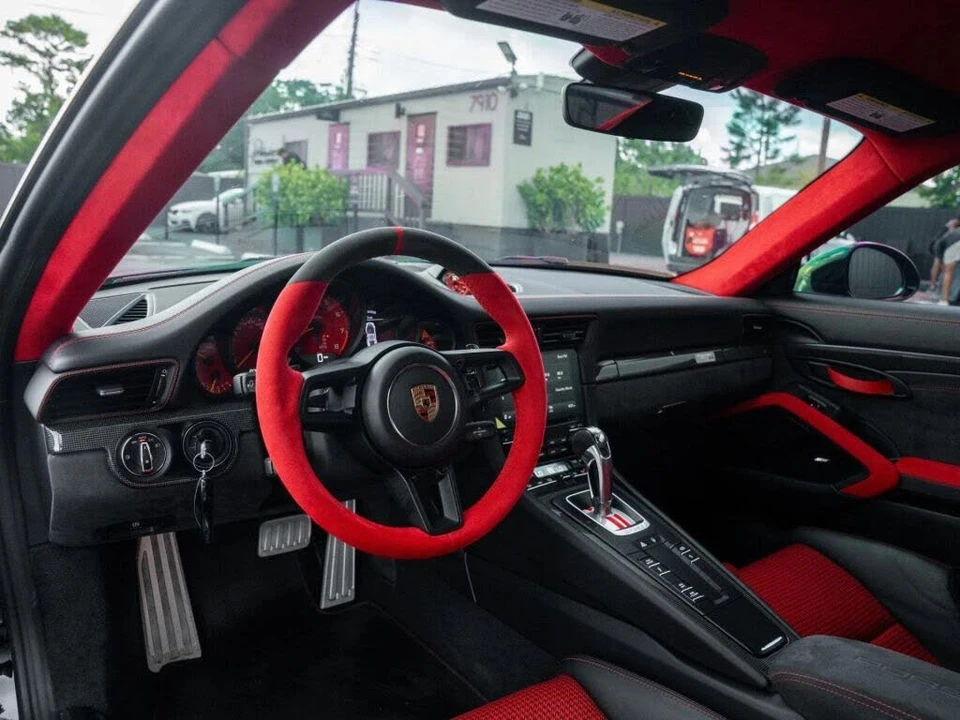 2018 Porsche 991 GT2 RS - Image 16 of 31