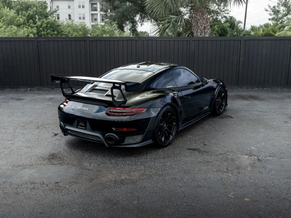 2018 Porsche 991 GT2 RS - Image 27 of 31
