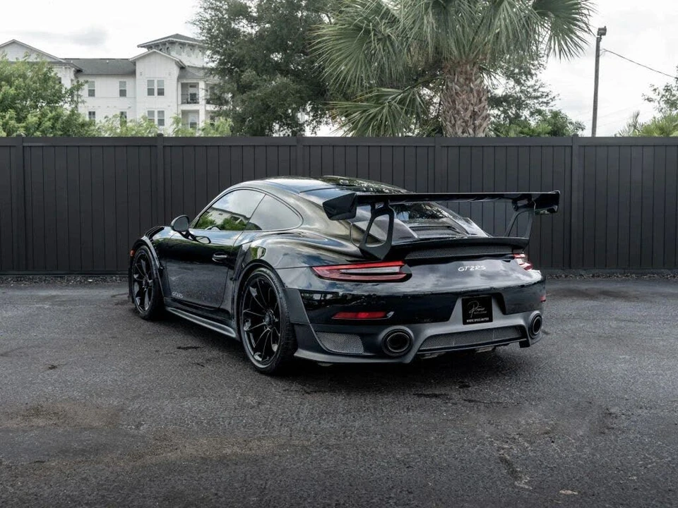 2018 Porsche 991 GT2 RS - Image 6 of 31