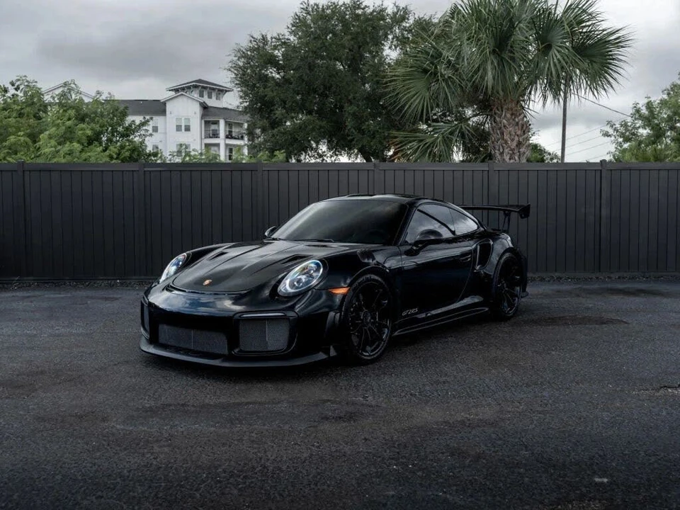 2018 Porsche 991 GT2 RS - Image 8 of 31