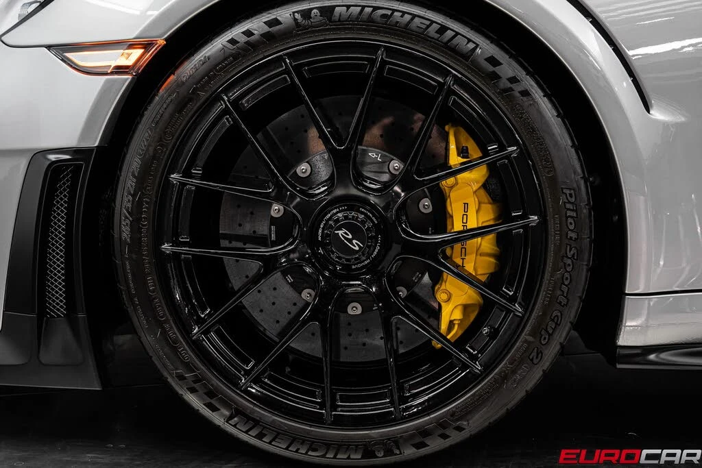 2018 Porsche 991 GT2 RS - Image 27 of 31