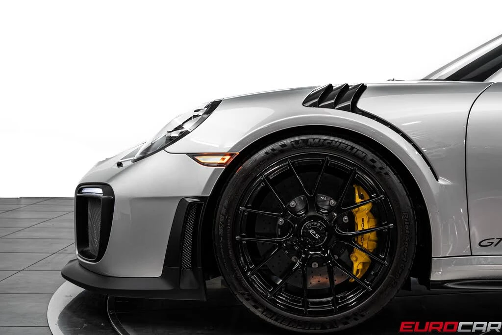 2018 Porsche 991 GT2 RS - Image 14 of 31