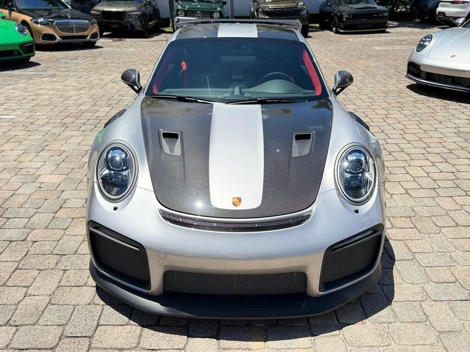 2018 Porsche 991 GT2 RS - Image 4 of 31