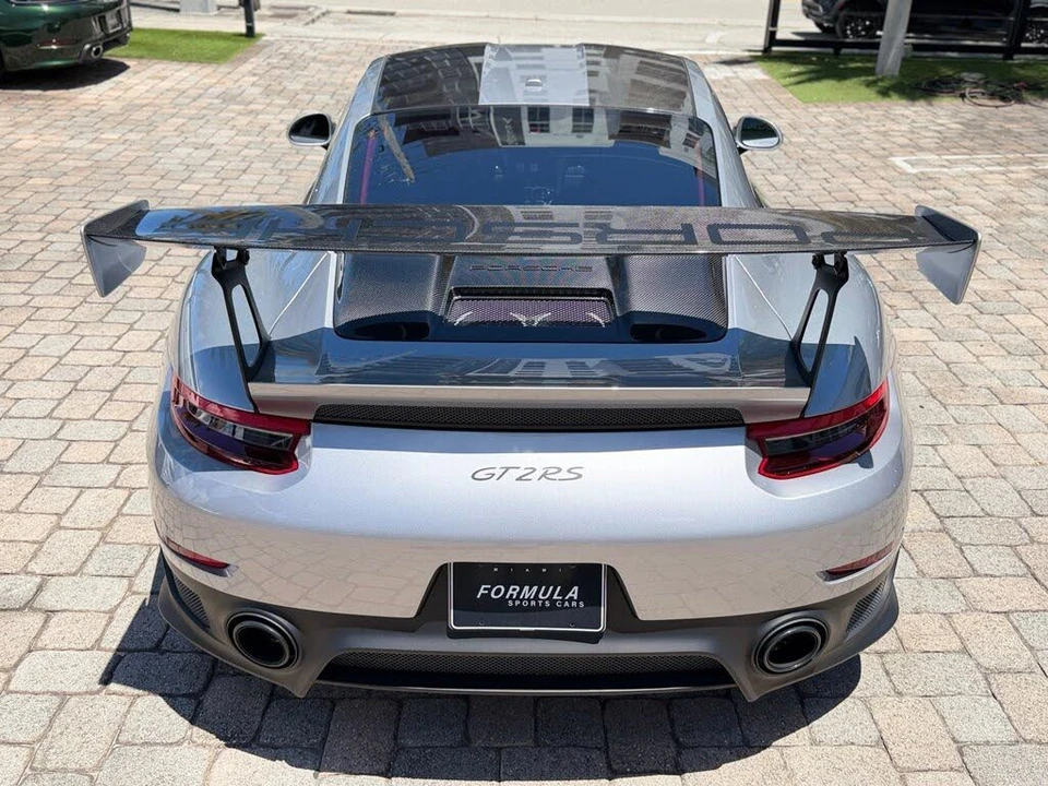 2018 Porsche 991 GT2 RS - Image 18 of 31