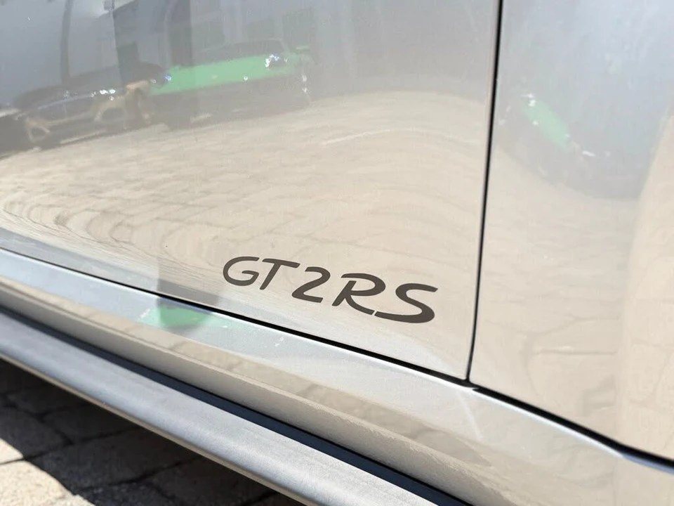 2018 Porsche 991 GT2 RS - Image 14 of 31