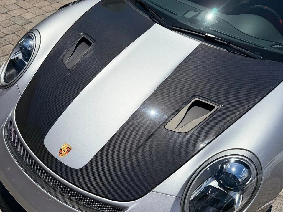 2018 Porsche 991 GT2 RS - Image 5 of 31