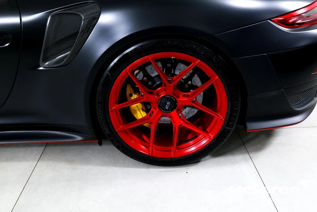 2018 Porsche 991 GT2 RS - Image 28 of 31