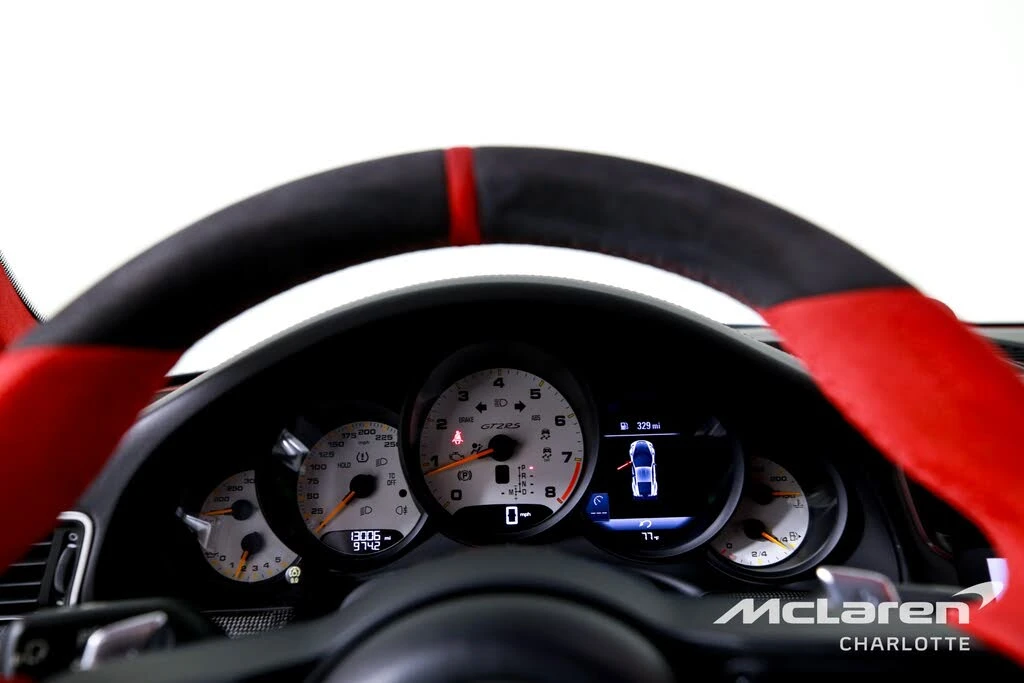 2018 Porsche 991 GT2 RS - Image 13 of 31