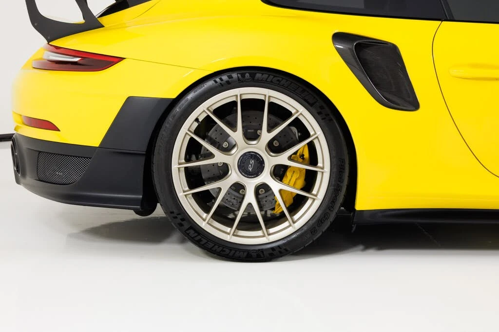 2018 Porsche 991 GT2 RS - Image 12 of 31