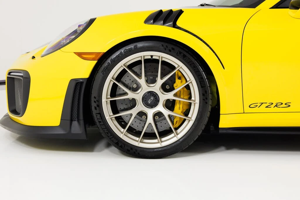 2018 Porsche 991 GT2 RS - Image 9 of 31